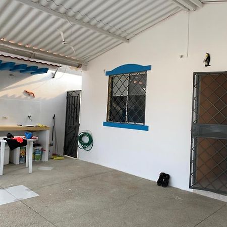 Beach House In Punta Carnero Salinas / Casa Екстер'єр фото