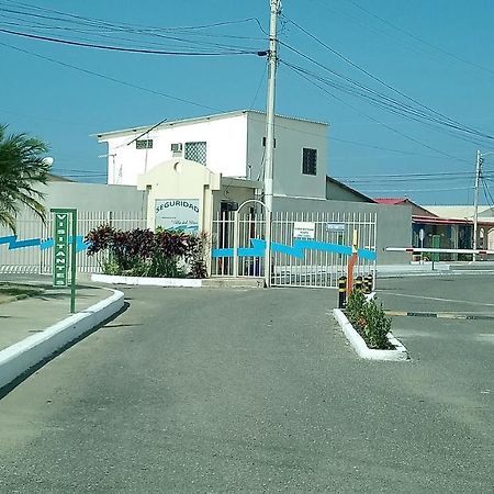 Beach House In Punta Carnero Salinas / Casa Екстер'єр фото